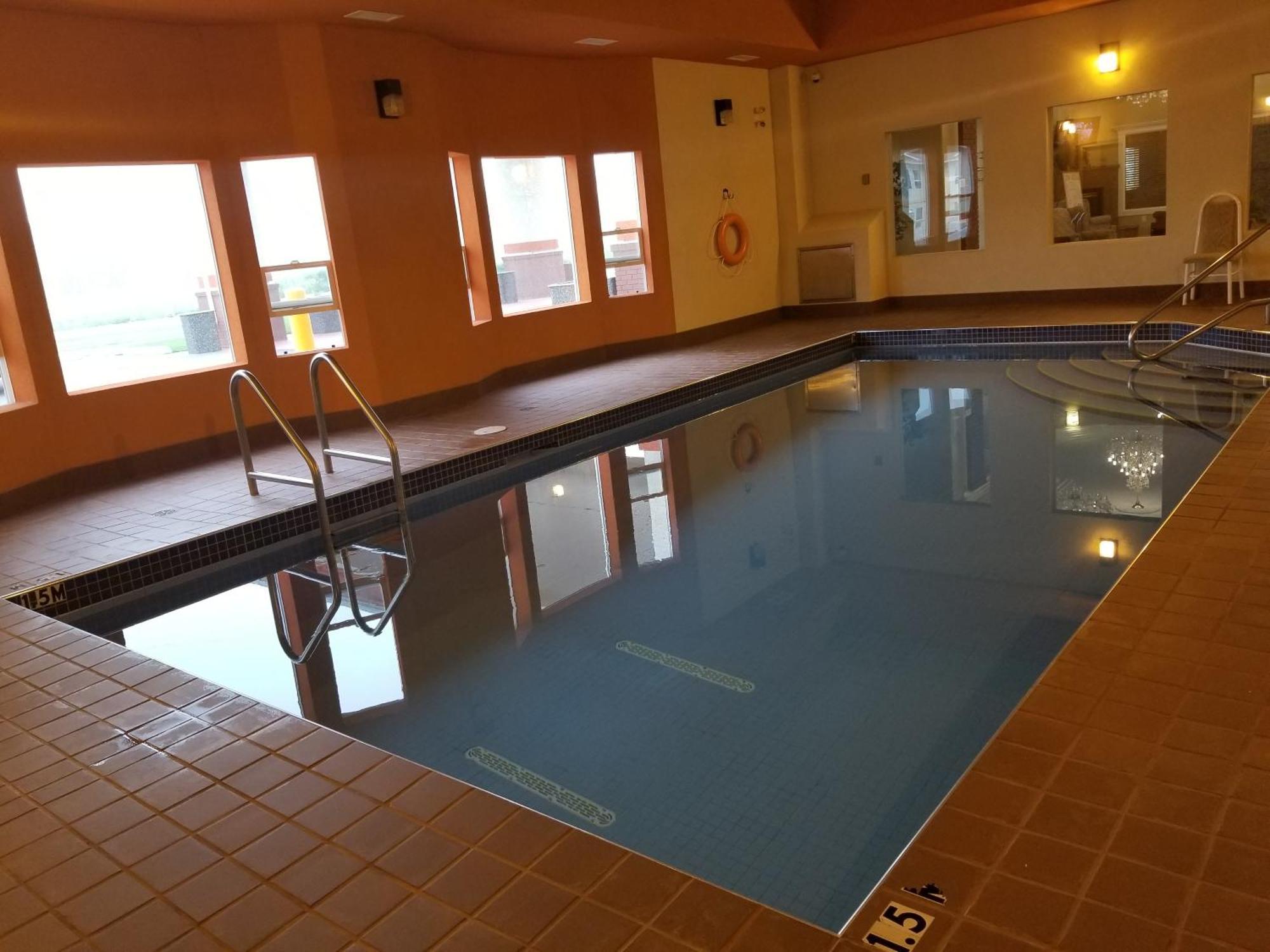 New Imperial Suites Whitecourt Luaran gambar